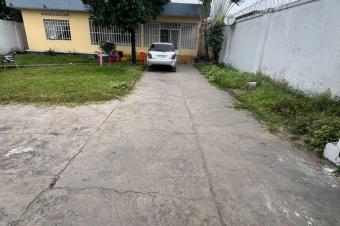 Parcelle  Lemba salongo 17 sur 40m 350.000